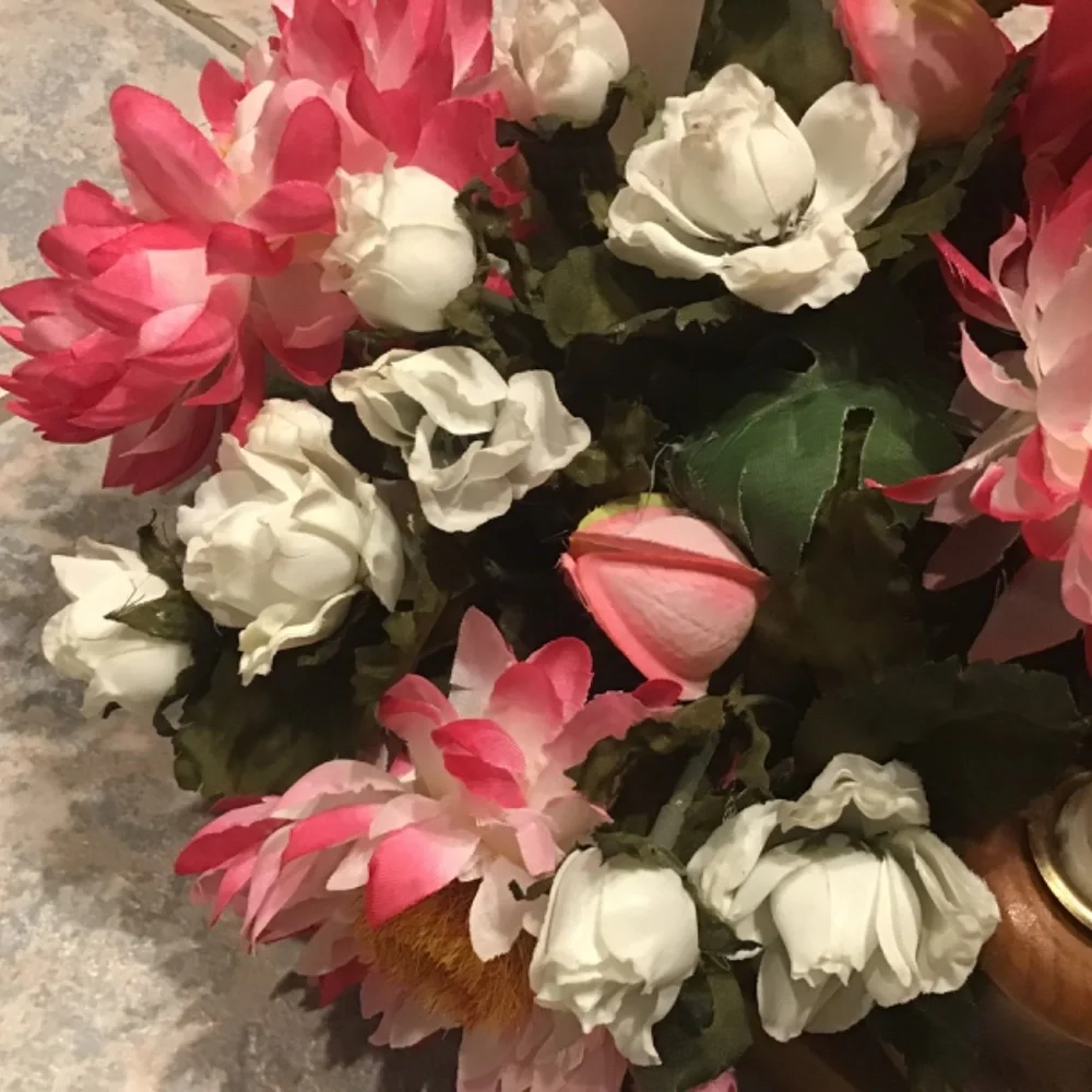Silk Floral Centerpiece Wooden Heart Candle Stand Centerpiece
